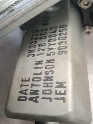 Second-hand car spare part passenger side right window regulator for dacia sandero 1.4 cat oem iam references 82007338280  