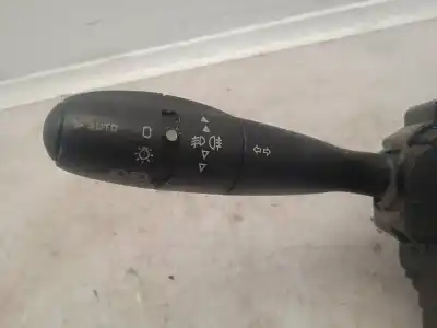 Peça sobressalente para automóvel em segunda mão comutador de luzes por peugeot 406 berlina 2.0 hdi referências oem iam   