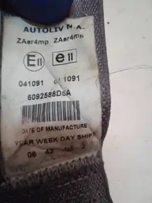 Second-hand car spare part front seat belts set for dodge caliber 2.0 16v crd cat oem iam references 1gc40bd5aa  