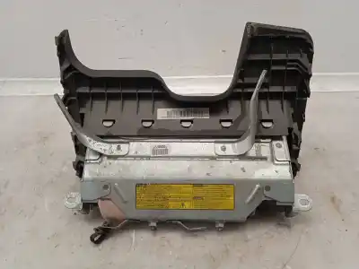 Автозапчасти б/у коленный airbag за toyota yaris (ksp9/scp9/nlp9) 1.4 turbodiesel cat ссылки oem iam 305477010fka  
