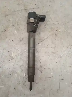 Second-hand car spare part injector for mercedes-benz vito furgoneta (w638) 110 cdi 2.2 (638.094) oem iam references   
