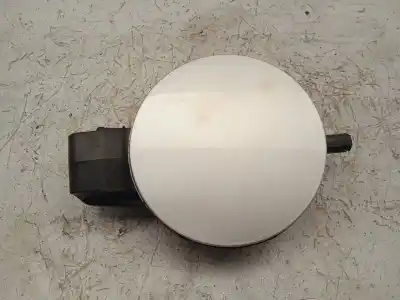Second-hand car spare part outer fuel cap for kia cee´d 1.4 cat oem iam references 695131h000  