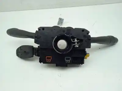 Pièce détachée automobile d'occasion COMMUTATEUR D'ÉCLAIRAGE pour PEUGEOT 307 BERLINA (S2)  Références OEM IAM 96628731XT  