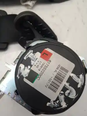 Tweedehands auto-onderdeel veiligheidsriem links achter voor lancia ypsilon (402) 0.9 twin air oem iam-referenties 617532200c  