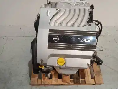 Gebrauchtes Autoersatzteil kompletter motor zum opel vectra a 2.5 v6 cat (l80) oem-iam-referenzen c25xe  148556