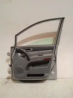 Second-hand car spare part front right door for ssangyong rodius 2.7 turbodiesel cat oem iam references   