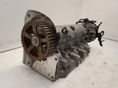 Pièce détachée automobile d'occasion culasse du moteur pour renault megane ii berlina 3p 1.9 dci diesel 120 cv / 88 kw références oem iam f9q800  