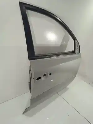 Автозапчасти б/у дверь передняя правая за renault koleos 2.0 dci d fap ссылки oem iam 801000030r  
