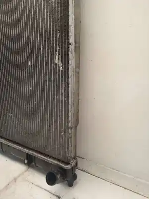 Автозапчастина б/у водяний радіатор для ssangyong rexton 2.7 turbodiesel cat посилання на oem iam 2131008151  