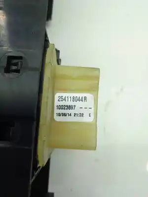 Second-hand car spare part left front power window switch for renault clio iv authentique oem iam references 254118044r  