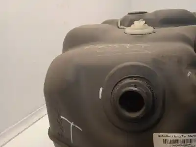 Pièce détachée automobile d'occasion réservoir de carburant pour hummer h3 h3 références oem iam   