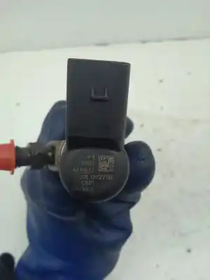 Second-hand car spare part injector for volkswagen golf vi (5k1) 1.6 tdi oem iam references 03l130277b  