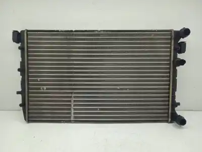 Peça sobressalente para automóvel em segunda mão radiador de água por volkswagen polo (9n3) 1.4 tdi dpf referências oem iam 6q0121253r