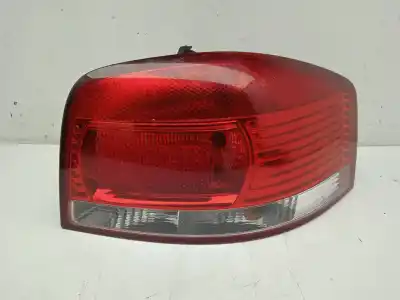 Автозапчасти б/у правый задний фонарь за audi a3 (8p1) 2.0 tdi 16v ссылки oem iam 8p0945096