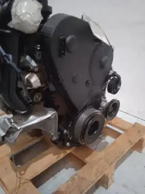 Recambio de automóvil de segunda mano de motor completo para seat cordoba berlina (6k2) 1.9 tdi referencias oem iam ahu  