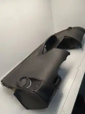 Peça sobressalente para automóvel em segunda mão tablier por toyota yaris active referências oem iam   