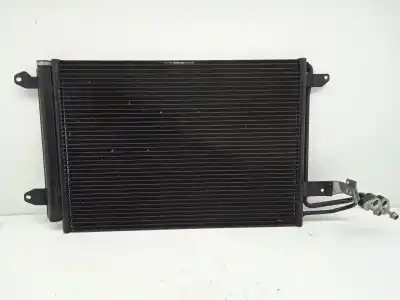 Pezzo di ricambio per auto di seconda mano condensatore / radiatore aria condizionata per skoda yeti edition outdoor 110 cv / 81 kw riferimenti oem iam 1k0820411aj