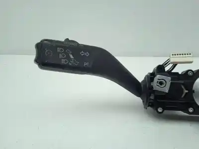 Автозапчастина б/у управління світлом для skoda yeti (5l) 2.0 tdi посилання на oem iam 5k0953502m  
