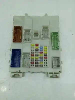 Peça sobressalente para automóvel em segunda mão caixa de fusíveis e relés por ford focus lim. business referências oem iam f1ft14014cga