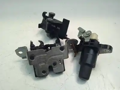 Pièce détachée automobile d'occasion coffre / serrure de porte pour toyota aygo 1.0 cat références oem iam 691500h020  