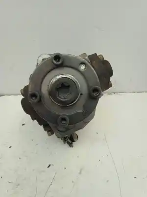 Pièce détachée automobile d'occasion POMPE À INJECTION pour NISSAN ALMERA TINO (V10M)  Références OEM IAM 16700AW421  