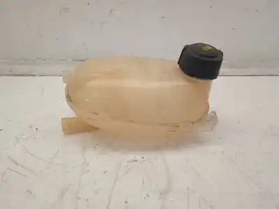 Second-hand car spare part coolant expansion tank for renault clio v intens 101 cv / 74 kw oem iam references 217102572r