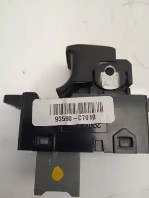 Second-hand car spare part REAR LEFT POWER WINDOW SWITCH for HYUNDAI I20 ACTIVE  OEM IAM references 93580C7010  