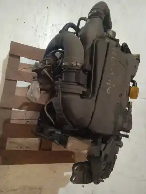 Pezzo di ricambio per auto di seconda mano motore completo per renault clio ii fase i (b/cbo) 1.9 dti diesel 80 cv / 59 kw riferimenti oem iam f9q782  