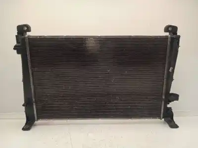 Peça sobressalente para automóvel em segunda mão RADIADOR DE ÁGUA por FIAT GRANDE PUNTO (199_)  Referências OEM IAM 55700617  