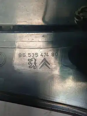 Автозапчасти б/у правый задний фонарь за citroen c4 picasso i monospace (ud_) 1.6 hdi ссылки oem iam 9653547480