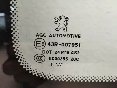 Peça sobressalente para automóvel em segunda mão vidro de custódia triangular traseiro esquerdo por peugeot 5008 active referências oem iam 8569yz  