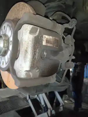 Peça sobressalente para automóvel em segunda mão PINÇA DE TRAVÃO TRASEIRA ESQUERDA por PEUGEOT 5008  Referências OEM IAM 32042924  