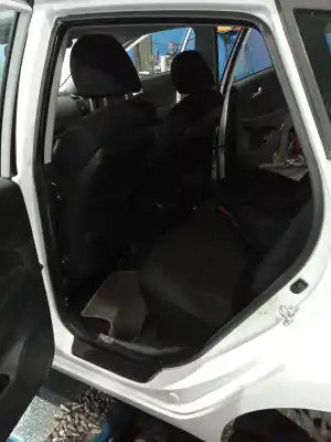 Piesă de schimb auto la mâna a doua caucuc contur uși pentru hyundai i30 1.4 cat referințe oem iam   