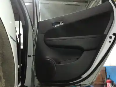 Piesă de schimb auto la mâna a doua copie usa spate dreapta pentru hyundai i30 1.4 cat referințe oem iam 