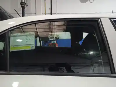 Автозапчастина б/у задне праве скло для skoda rapid ambition посилання на oem iam 5ja845206a