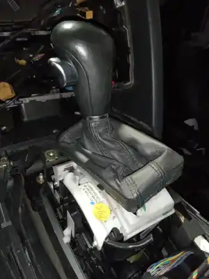 Second-hand car spare part gear lever for audi a6 berlina (4f2) 3.2 fsi oem iam references 4f1713041m