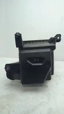 Second-hand car spare part air filter for hyundai i30cw 1.6 crdi cat oem iam references 281002h200