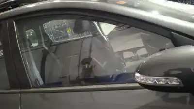 Автозапчастина б/у передній правий місяць для hyundai i30cw 1.6 crdi cat посилання на oem iam   