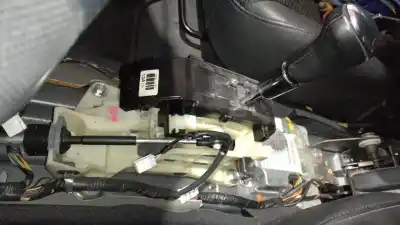 Second-hand car spare part gear lever for hyundai i30cw 1.6 crdi cat oem iam references 467002l200