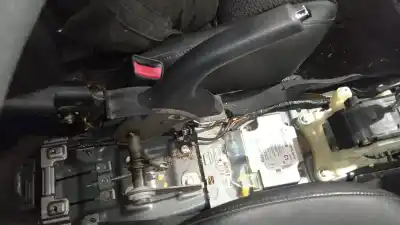 Second-hand car spare part handbrake lever for hyundai i30cw 1.6 crdi cat oem iam references 