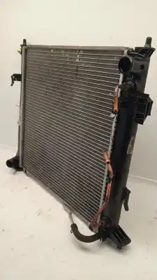 Second-hand car spare part water radiator for hyundai i30cw 1.6 crdi cat oem iam references 253102l650