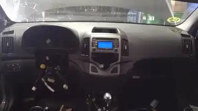 Автозапчастина б/у панель приладів для hyundai i30cw 1.6 crdi cat посилання на oem iam   