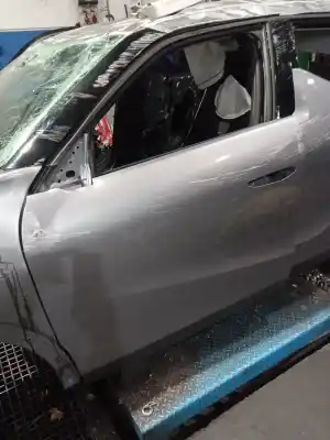 Peça sobressalente para automóvel em segunda mão porta da frente esquerda por ds 3 crossback so chic referências oem iam 9824972280