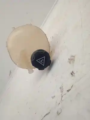 Peça sobressalente para automóvel em segunda mão depósito de expansão por ds 3 crossback so chic referências oem iam 9824198680