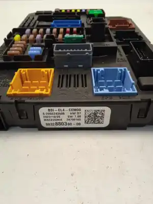 Second-hand car spare part fuse box unit for ds 3 crossback so chic oem iam references 9832880380  