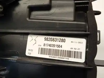 Second-hand car spare part right tailgate light for ds 3 crossback so chic oem iam references 9820831280  