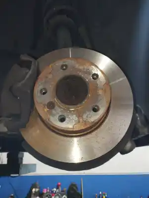 Peça sobressalente para automóvel em segunda mão manga de eixo dianteira direita por bmw serie 1 berlina (e81/e87) 2.0 16v diesel cat referências oem iam 