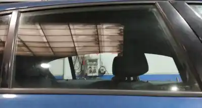 Peça sobressalente para automóvel em segunda mão vidro traseiro direito por bmw serie 1 berlina (e81/e87) 2.0 16v diesel cat referências oem iam 43r001583