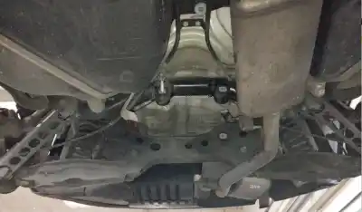 Peça sobressalente para automóvel em segunda mão charrió / suporte de eixo de trás por bmw serie 1 berlina (e81/e87) 2.0 16v diesel cat referências oem iam 
