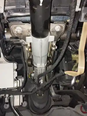 Peça sobressalente para automóvel em segunda mão COLUNA DE DIRECÇÃO por BMW SERIE 1 BERLINA (E81/E87)  Referências OEM IAM 32306770886  